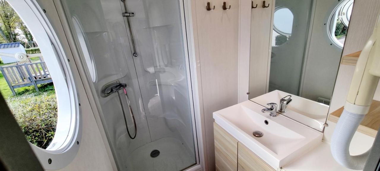 Mobil-Home 6 Personnes - Bretagne - Piscine - Plage Trégunc Exteriör bild